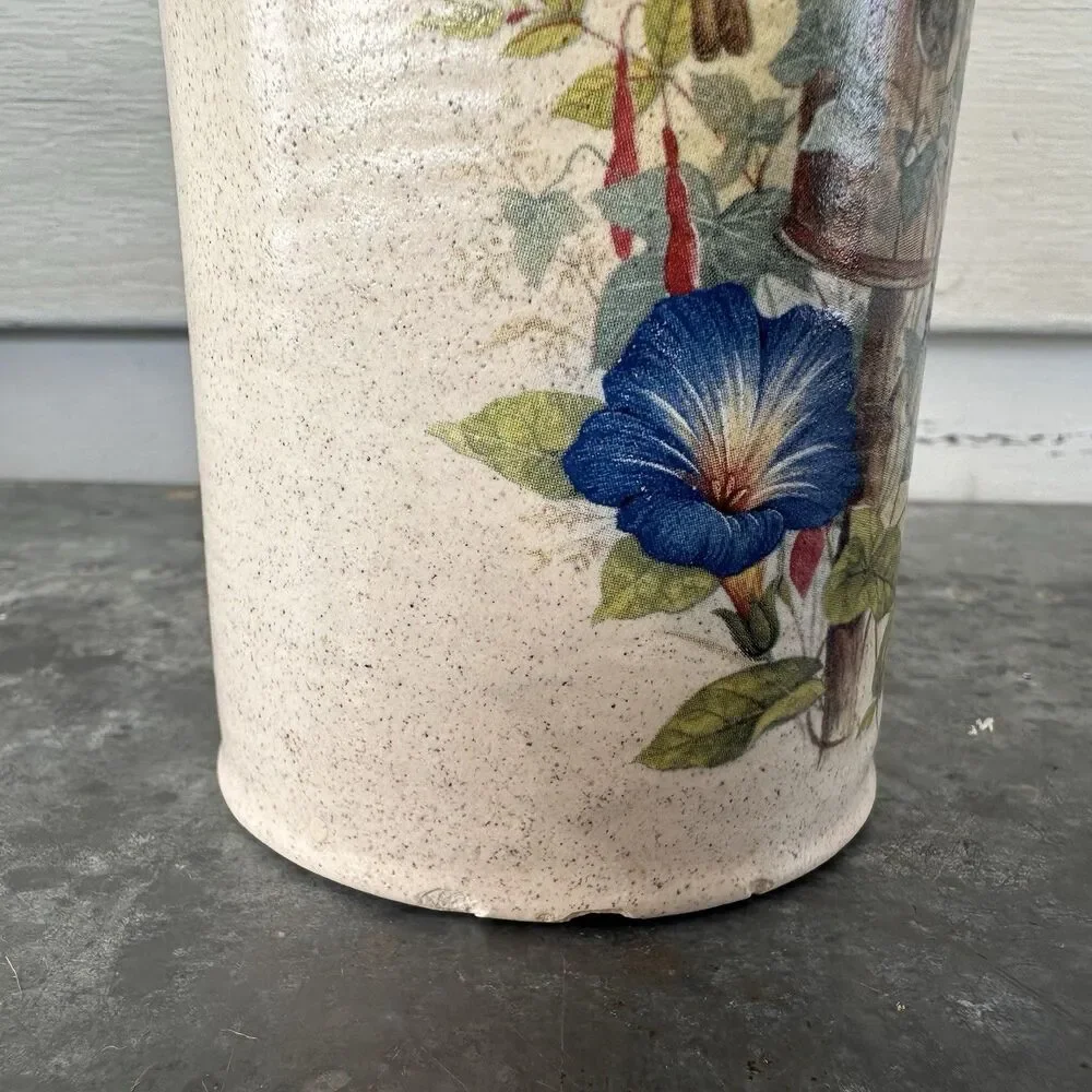 Vintage Home Garden Party Stoneware Soap Lotion Dispenser Birdhouse Flowers